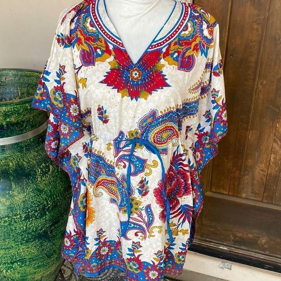 Drawstring
waist coverup one size fits most - Picture 1 of 6